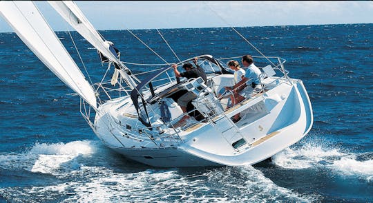 Aluguel de iates à vela Beneteau Oceanic Clipper 34 em Moll de Mestral, Barcelona