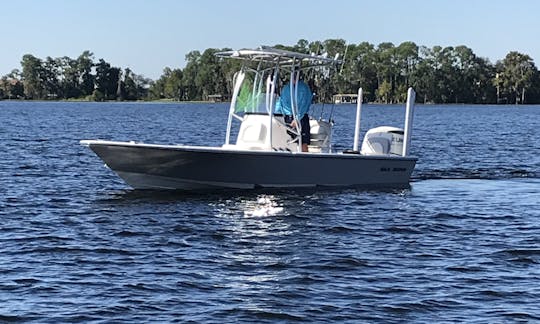 Sea Born FX24 Center Console Boat Rental in Windermere, Florida