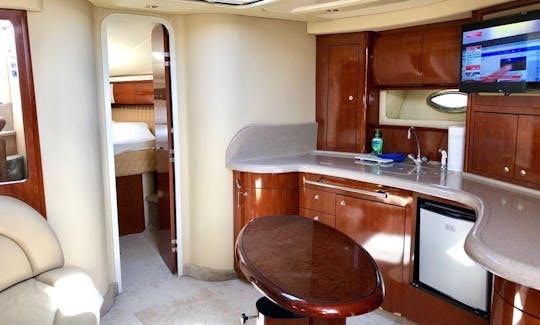 Miami Yacht Rental 45' Miami Beach