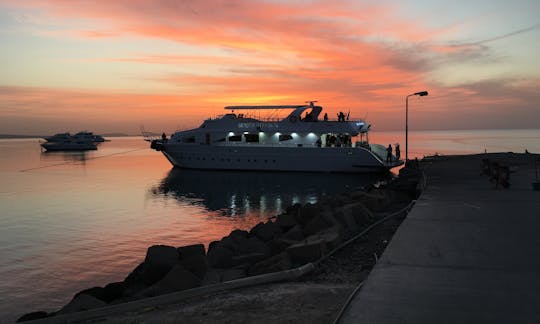 Luxury Motor Yacht In The Red Sea