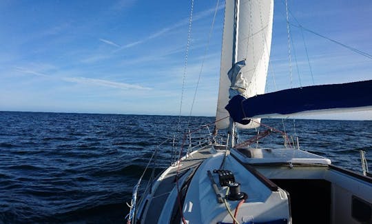 Alquiler de monocasco Ocean 950 Cruising en Jastarnia, Polonia