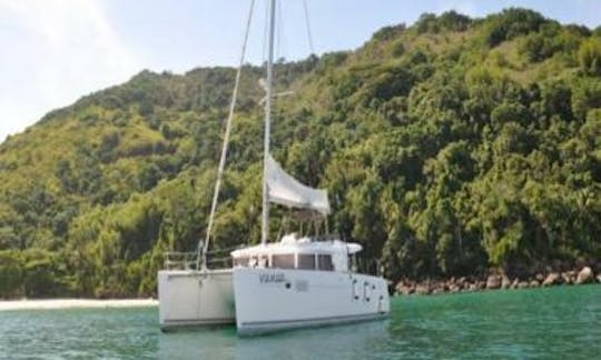 Lagoon 450 Cruising Catamaran Charter for 6 People in Angra dos Reis, Brazil