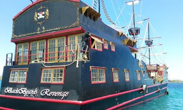 PIRATE Tall Ship (Private Charters) in Nassau