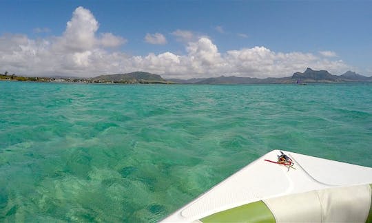 Speedboat Cruises in Pointe Jérome, Mauritius