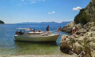 Charter a Motor Boat in Žuljana, Croatia