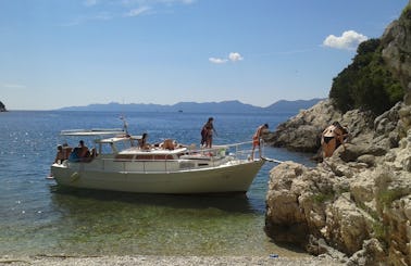 Charter a Motor Boat in Žuljana, Croatia