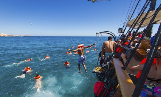 Guided Snorkel & Breakfast Pirate Cruise