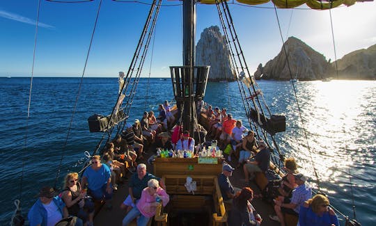 Guided Snorkel & Breakfast Pirate Cruise