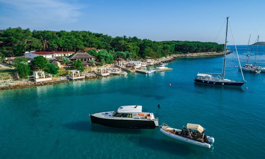 The Blue Lagoon Tour onboard Barracuda Shark BF23 RIB