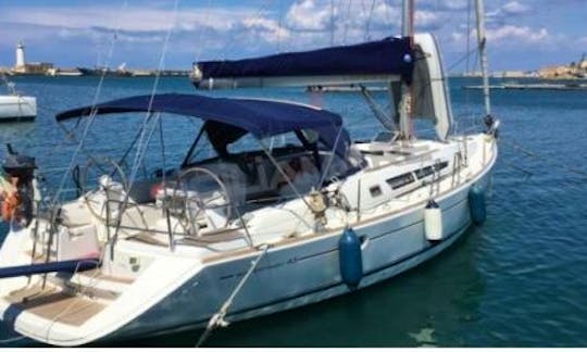 Book your "cabin charter" Sailing Holiday on 45' Sun Odyssey Cruising Monohull in Elba is., Italy