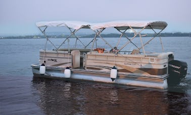 Montez à bord et faites de votre voyage une expérience inoubliable ! Excursion en bateau privé pour 10 personnes à Goa