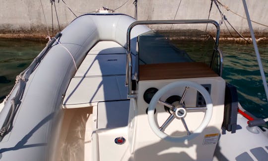 Joker boat Coaster 470 RIB in Cres
