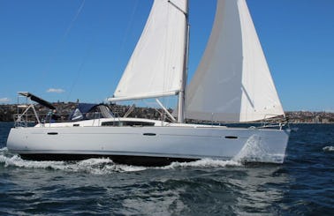 The Pleasure of Sailing with Comfort - Beneteau Oceanis 43 Sailboat