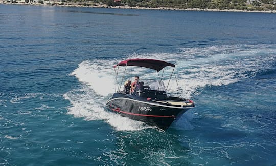 REMUS 620 Motor Boat Rental in Trogir, Croatia