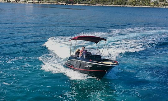 REMUS 620 Motor Boat Rental in Trogir, Croatia