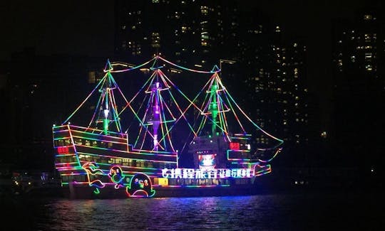 Passenger Boat / Party Boat / Events Boat in Shanghai Shi, China