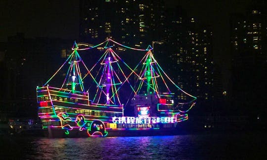 Passenger Boat / Party Boat / Events Boat in Shanghai Shi, China