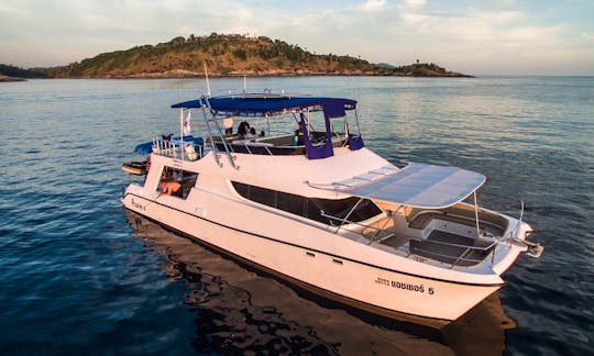 The Azure 5 - Private power catamaran charter