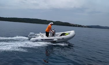 Pack de adrenalina para deportes acuáticos, Nav 490 y Honda 50