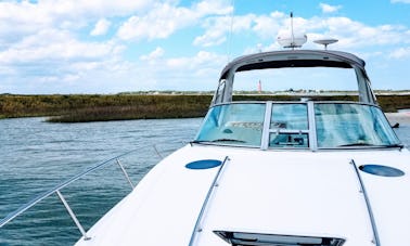 Meilleure journée sur l'eau ! Louez ce Sea Ray Sport de 36 pieds dès aujourd'hui ! Vous allez l'adorer !