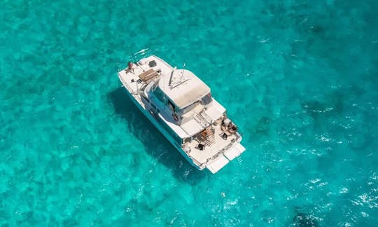 45' Power catamaran OFFRODS Charter in Noumea, New Caledonia