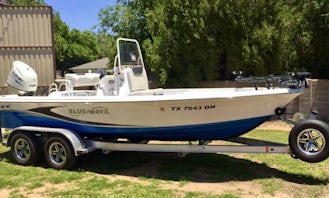 20ft Bluewave Center Console 140hp Suzuki for Rent in Clyde, Texas