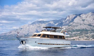 Luxury Motor yacht Blanka