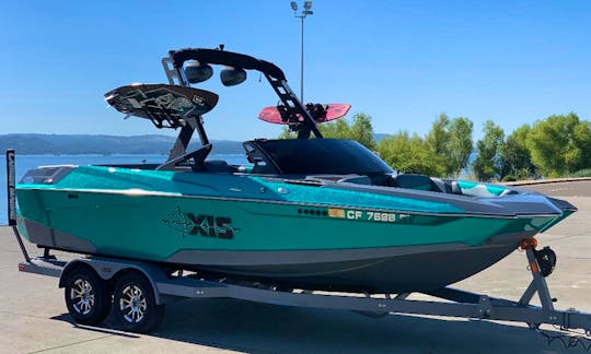 2019 AXIS A22 Boat Rental with Surf Boards and Tube Included in Lake Tahoe, California. Minimum 2 days