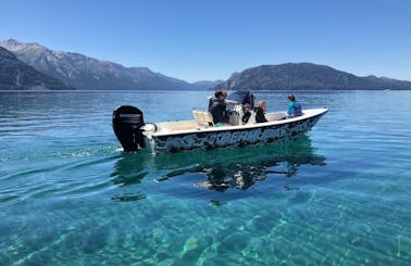 Bermuda Sport 180 Bowrider on Patagonian lakes in Puerto Manzano, Neuquén