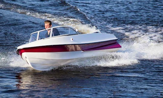Pleasure Boat "Shustry" for Rent in Saint Petersburg, Russia