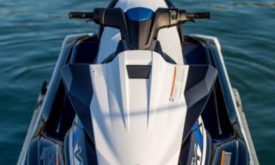 Alugue o automóvel do modelo Jet Ski VX DeLuxe em Trogir