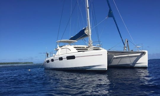 Book the 46' Léopard Cruising Catamaran in Papeete, Windward Islands