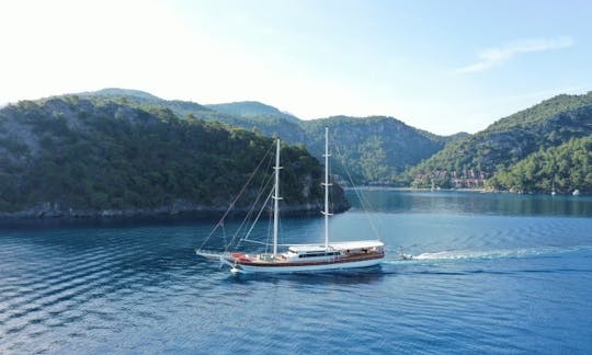 Incroyable croisière bleue de luxe lors du Holiday 10 Gulet de 127 minutes à Fethiye, Muğla