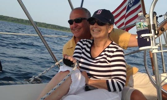 4 or 8 Hour Sails on Narragansett Bay on Seafarer Swiftsure Yacht!