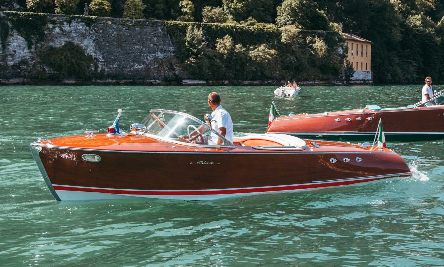 Riva Super Ariston Wooden Boat Rental In Laglio Lombardia Getmyboat