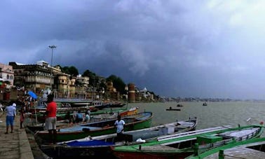 Experience the Evening Ganga Aarti in Dashaswamedh Ghat.