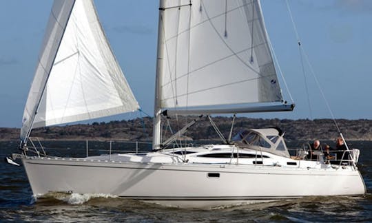 Sailing Charter On 40 ft Delphia Cruising Monohull In Mangalia, Romania