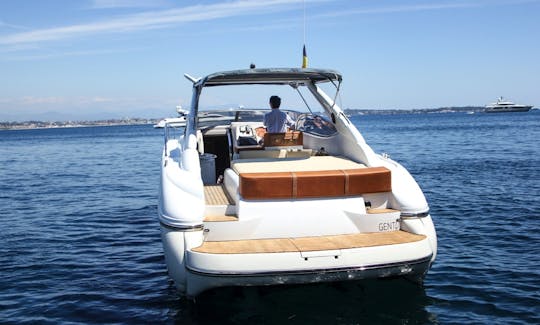 Iate a motor aberto Superhawk 48 _ aluguel em ST TROPEZ