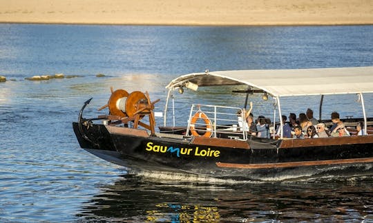 Explore Saumur Pays de la Loire On Saumur Loire Boat