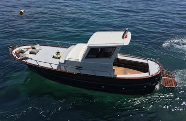 Book the Fratelli Aprea 780 Motor Yacht for only €900 in Sorrento, Campania!