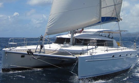 Kymo 43ft Belize Fountaine Pajot Rental in Ornos, Mykonos, Greece