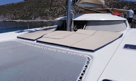 Okeanos 46ft Bahia Fountaine Pajot Rental in Ornos, Mykonos, Greece