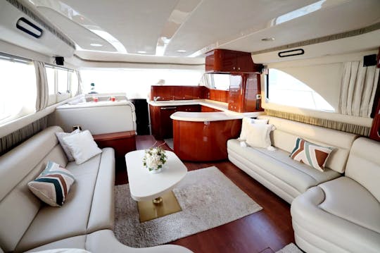 63 feet SeaRay Motor Yacht in Dubai SOY