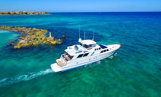 80' Private Yacht Charter In The Riviera Maya, Mexico