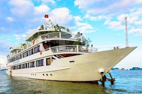 Halong Silversea Cruise - 2 Days 1 Night Sleep on Boat in Vietnam!