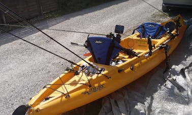 Alquiler de kayaks de pesca en Sugiez Bas-Vully Murtensee