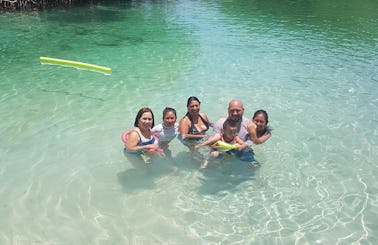 Snorkeling Trip in the Island of Roatan with Captain Lewis & Keaton