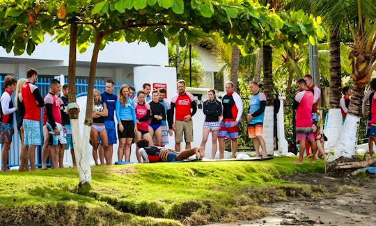 Book the Private Surfing Lesson in Jacó, Provincia de Puntarenas