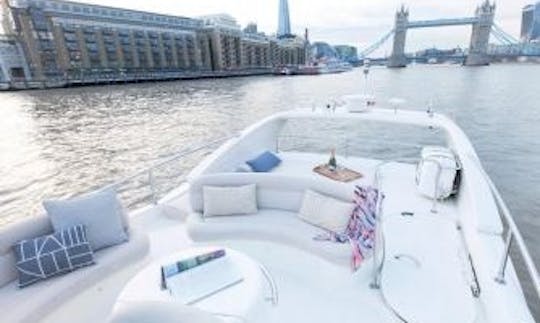 Book the Azimut 46 Flybridge Motor Yacht in London, England