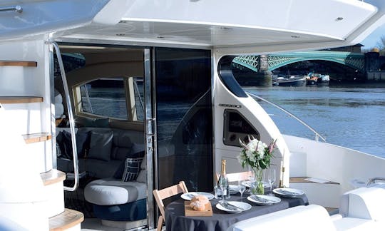 Book the Azimut 46 Flybridge Motor Yacht in London, England